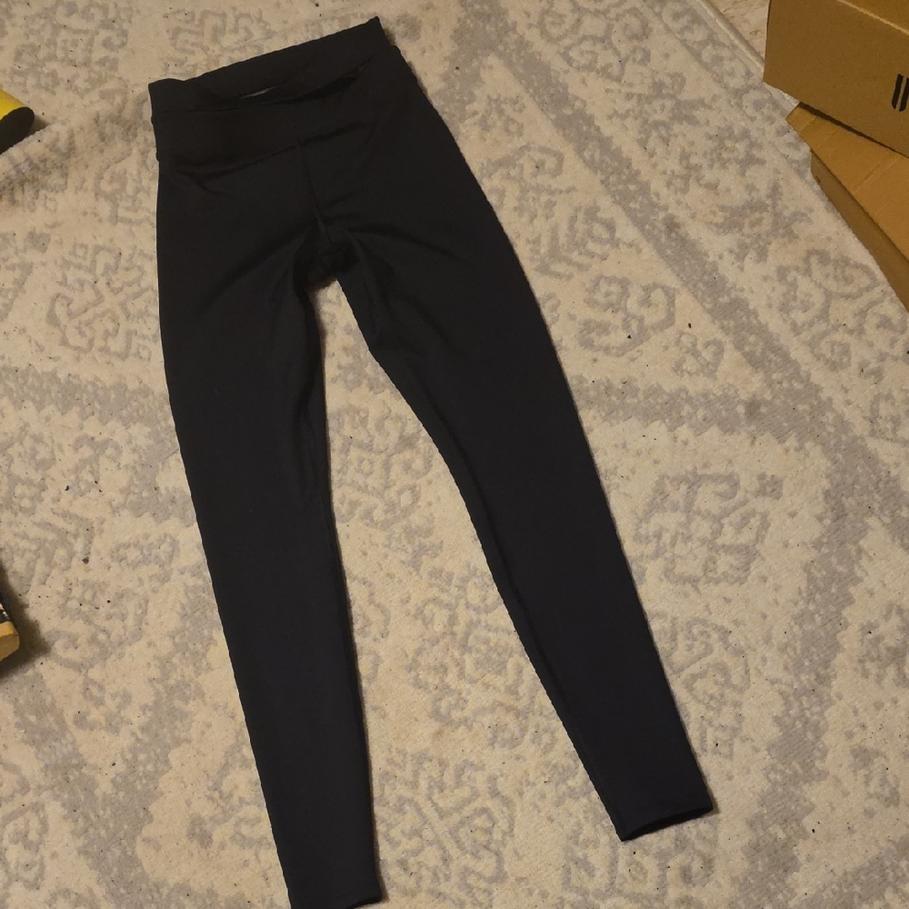 ALO Yoga Black Leggings